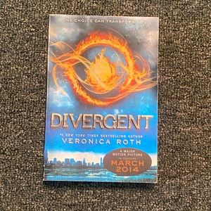 Divergent book